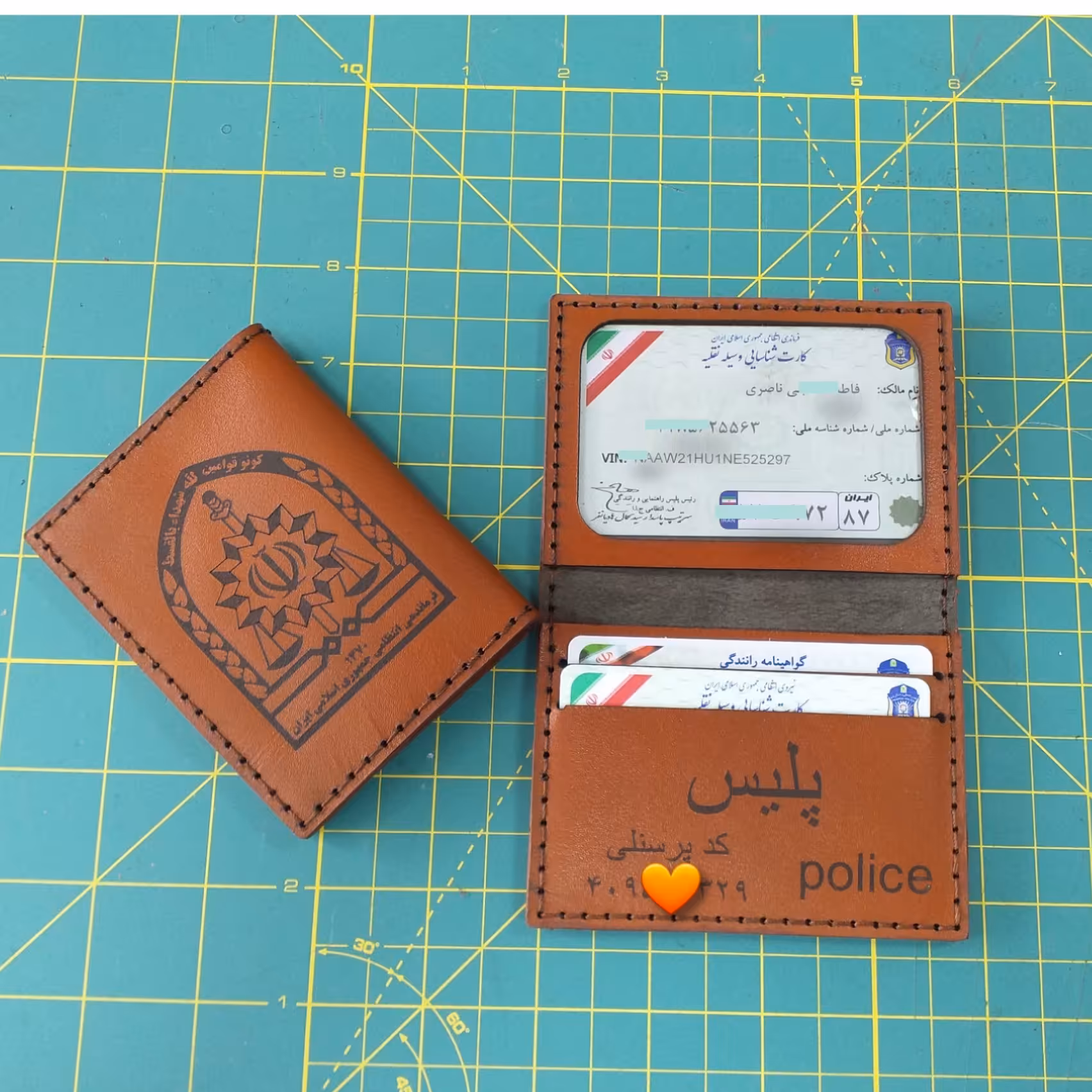 جاکارتی با آرم  نیروی انتظامی چرم طبیعی،کیف کارت شناسایی با آرم سازمانی چرم طبیعی دستدوز