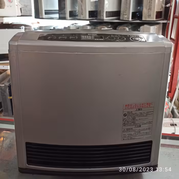 بخاری گازی برقی ژاپنی بدون دودکش قدرت 4100گاز کپسولی فابریک