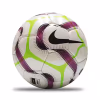 توپ فوتبال مولتن 2024