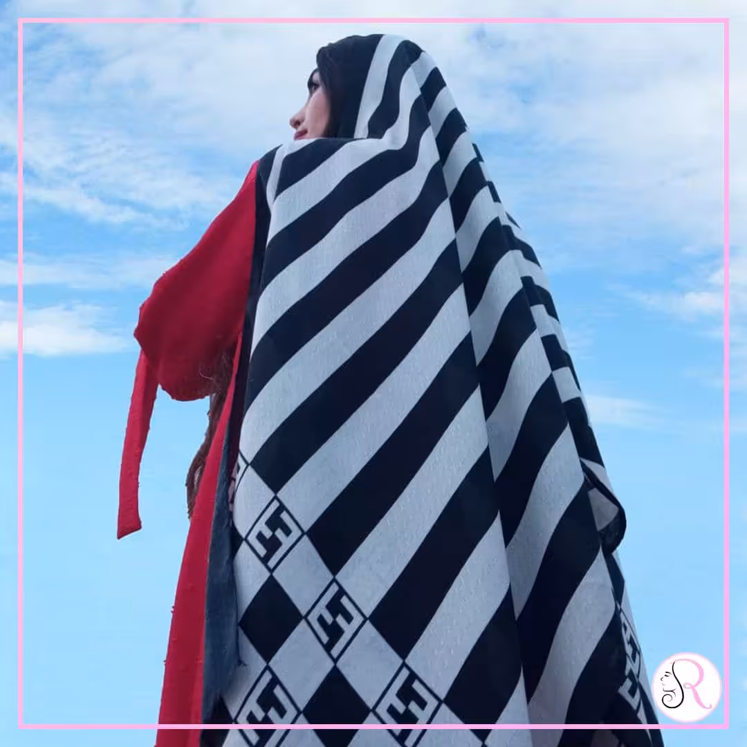 شال راه راه طرح فندی چاپی