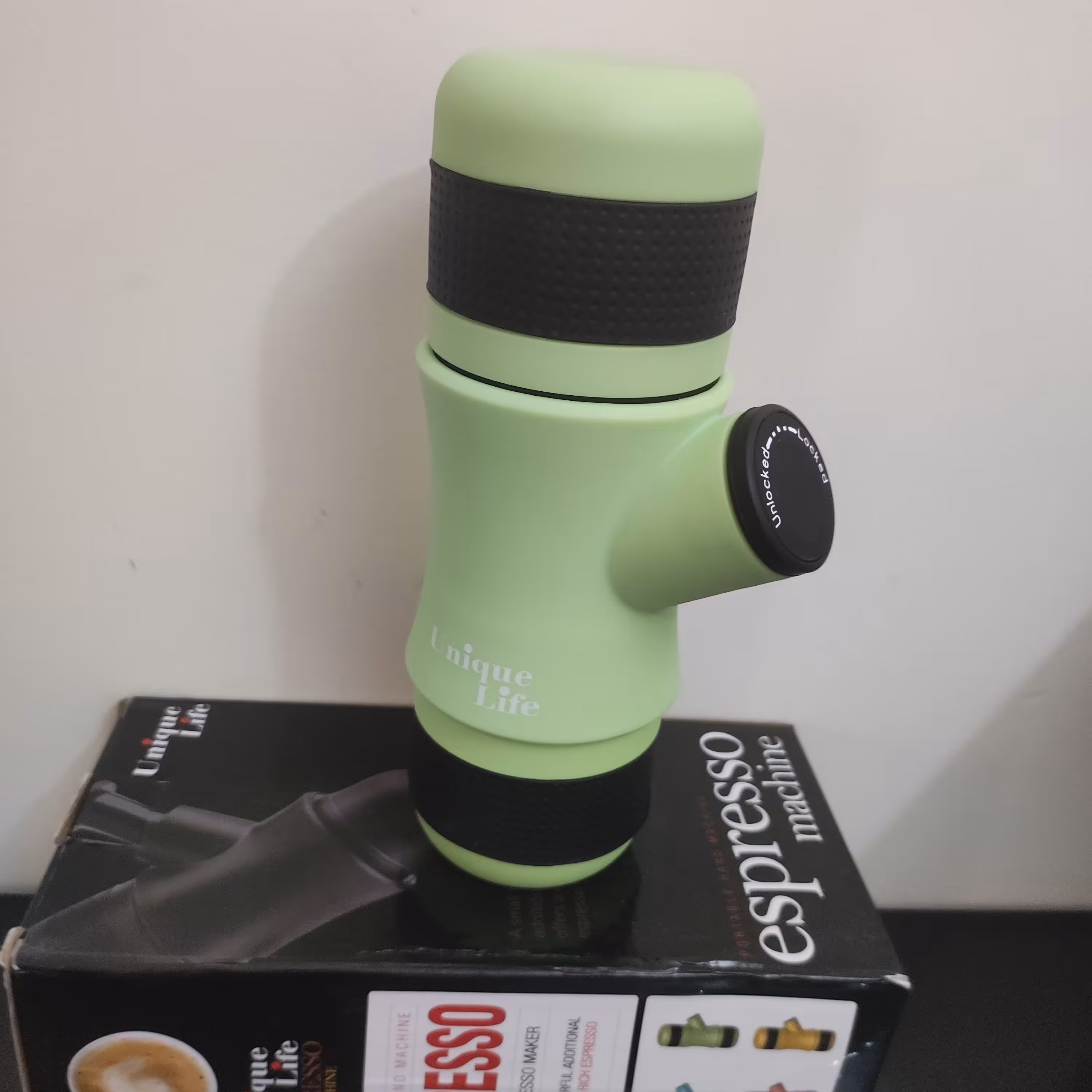 مینی پرسو unique life سبز (قهوه ساز پرتابل)