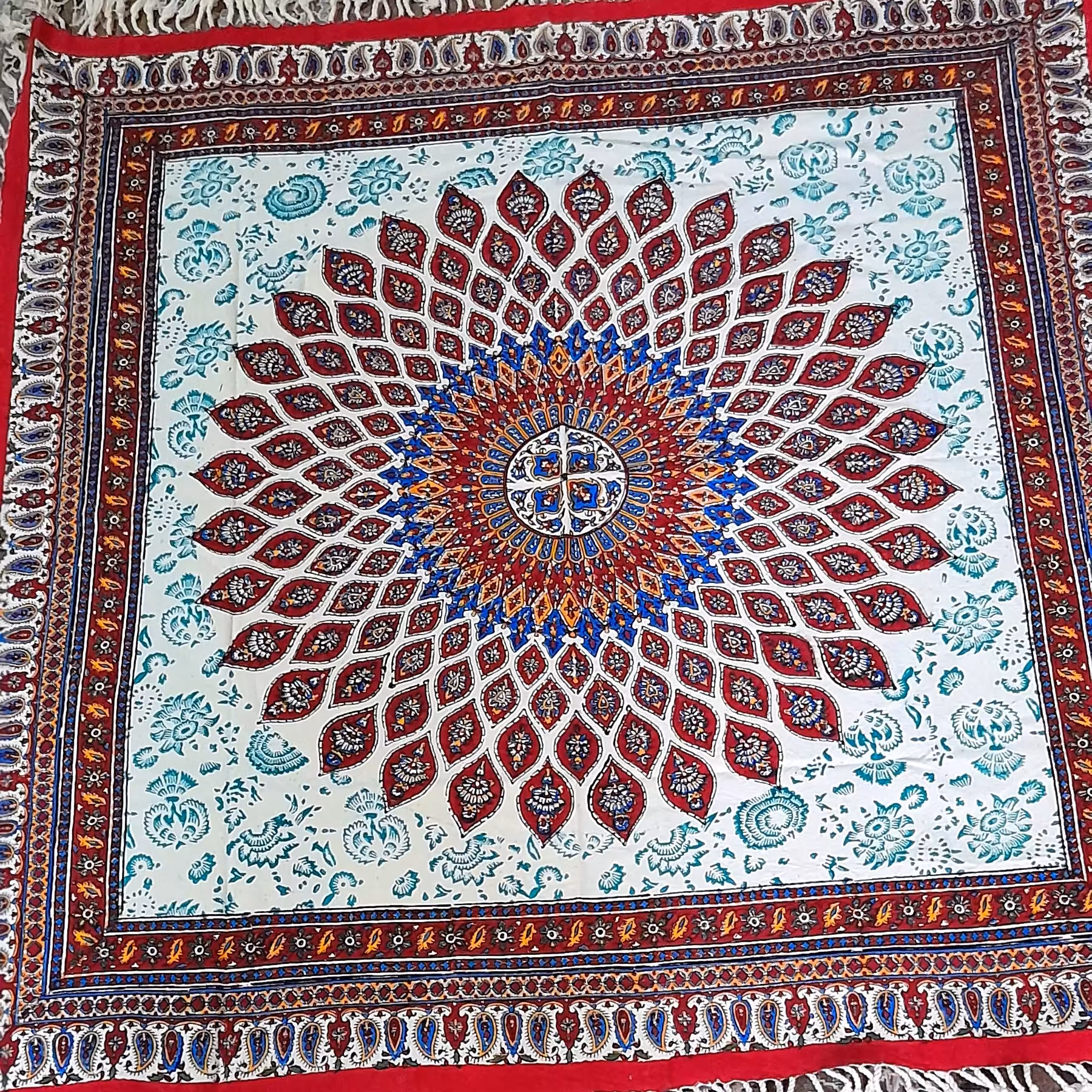 سفره ورومیزی صادراتی اعلا سایز 1در1متر 