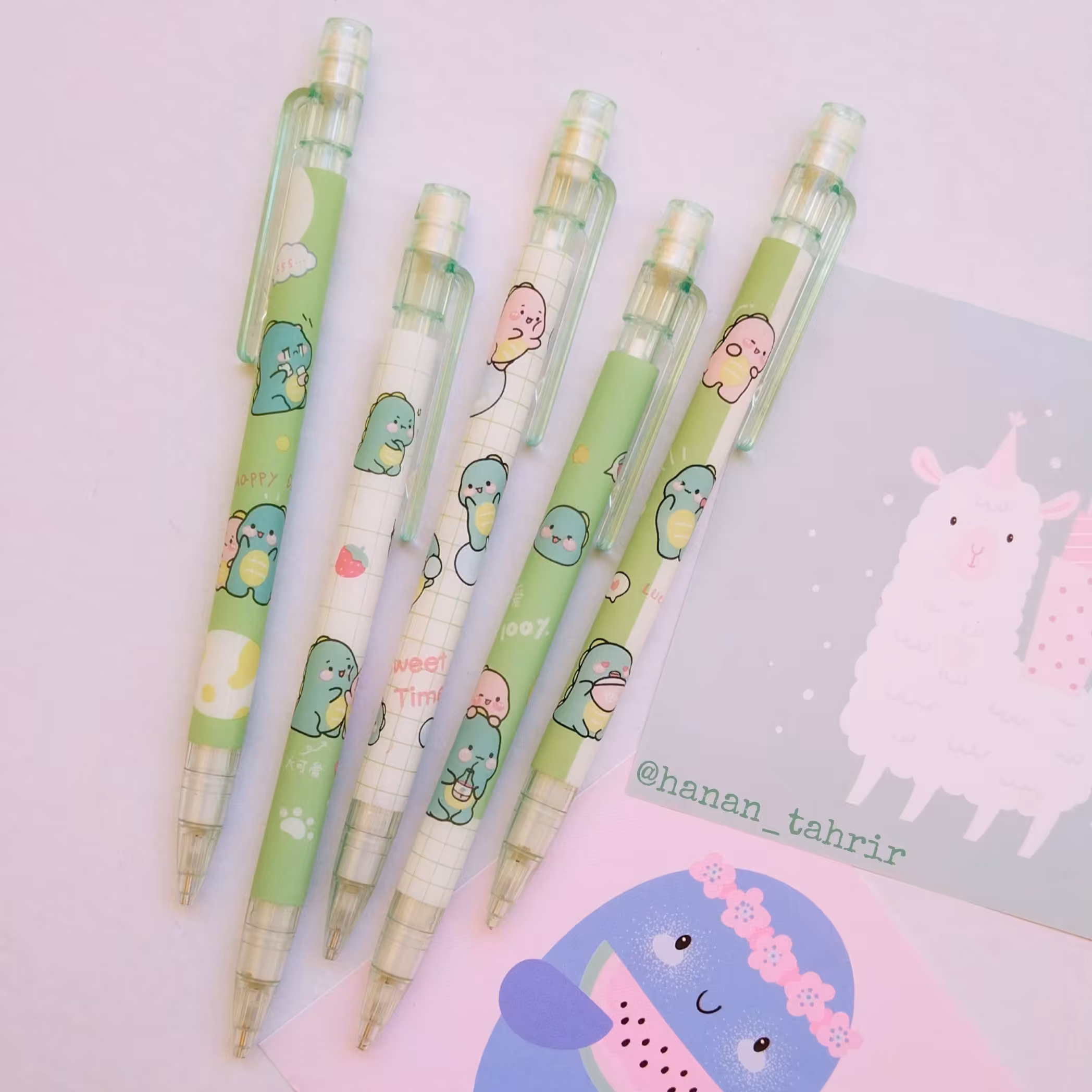 مداد اتود فانتزی در پنج طرح دایناسور رنگ سبز