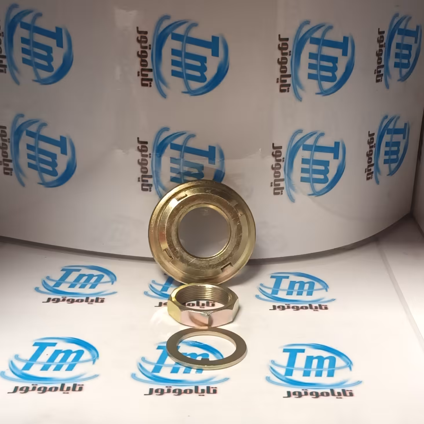 لوازم فرمان موتورسیکلت طرح کلیک( مهره، مهره چاکنت و واشر فرمان) 