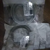 بلبرینگ سر کمک پژو 206 و 405 اورجینال فرانسه با لیبل ایساکو  بصورت جفت. 