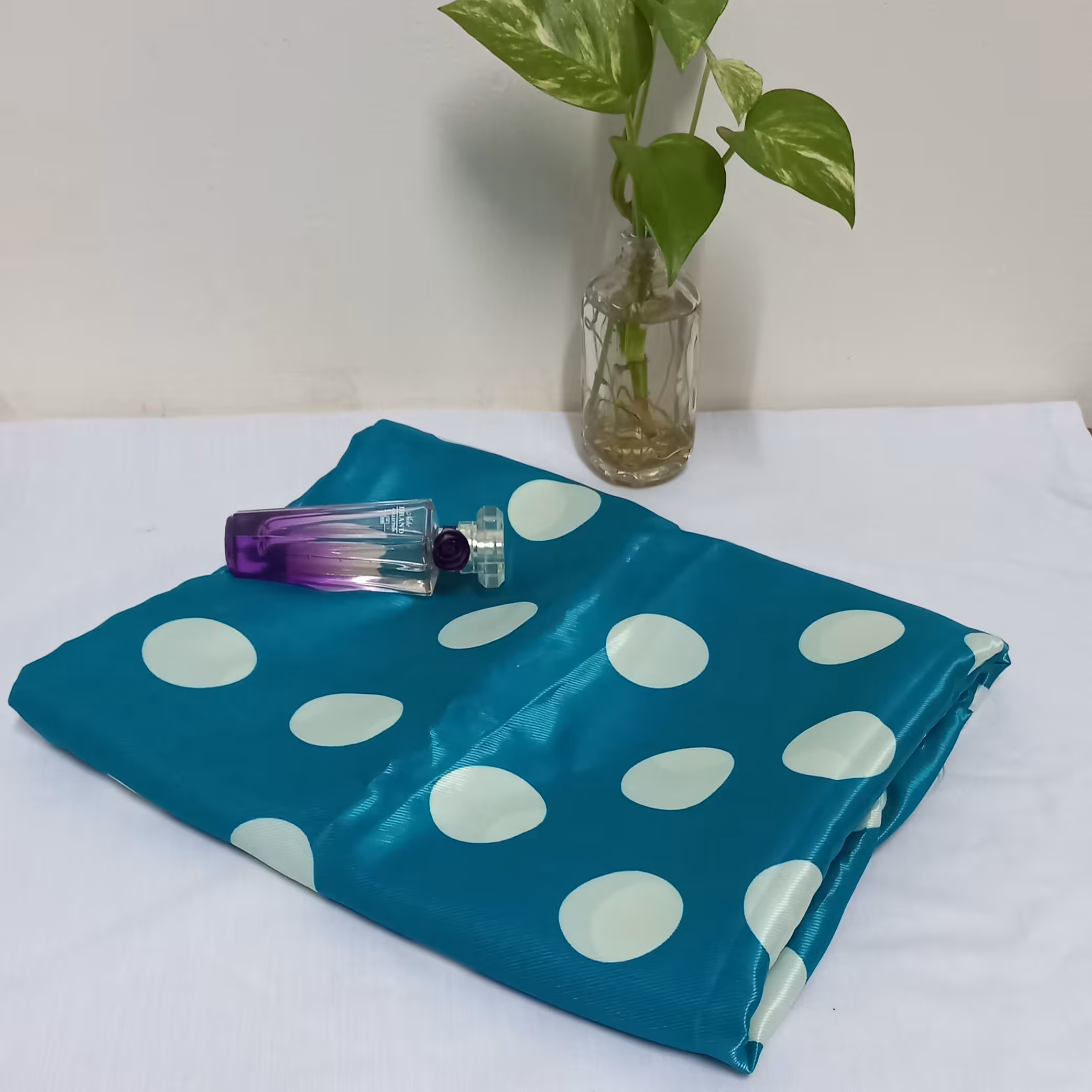 پارچه ساتن مجلسی 2 متری ( 2 متر باهم )