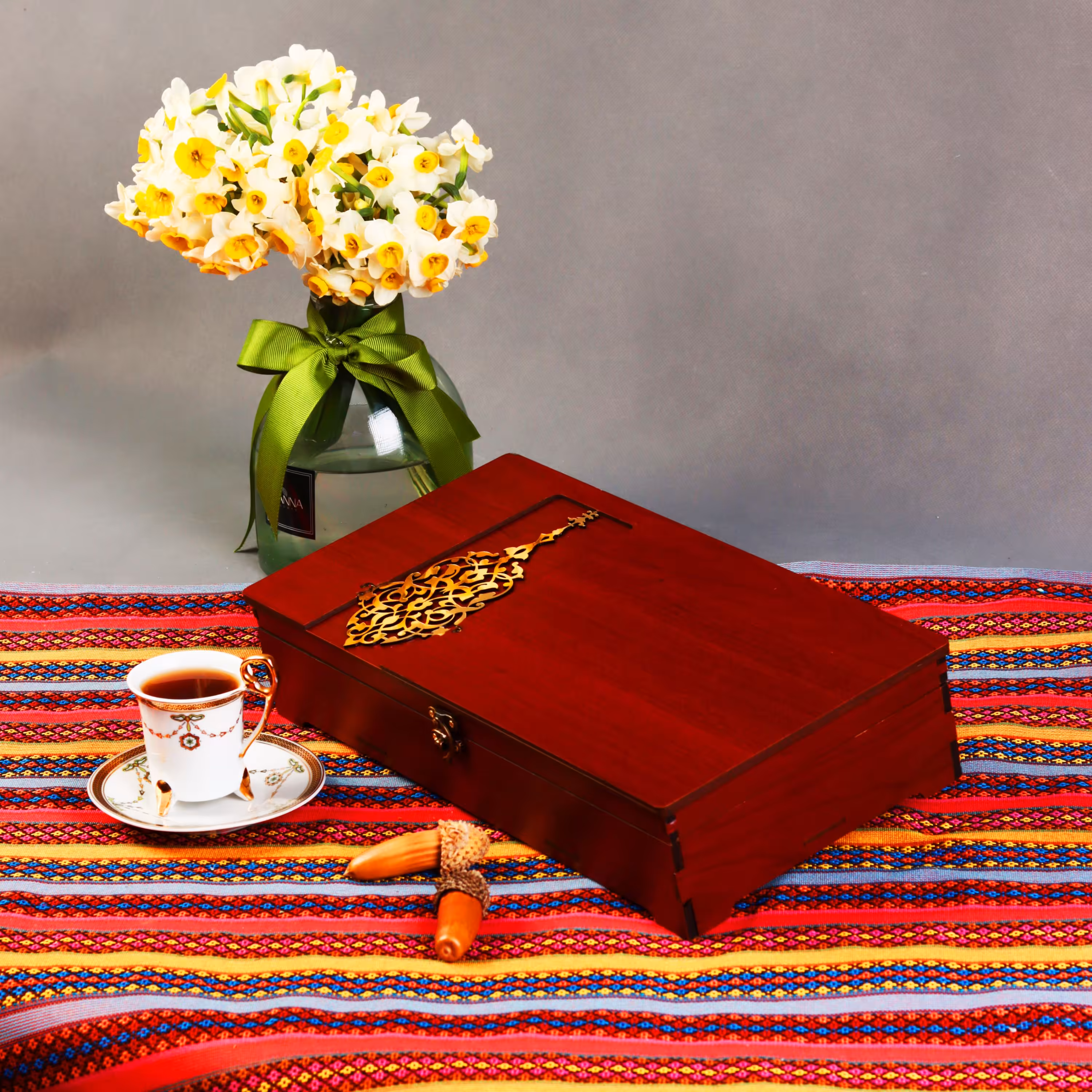 جعبه و باکس پذیرایی چوبی مدل ترنج جهت دکوراسیون و هدیه مناسب دمنوش و آجیل و...