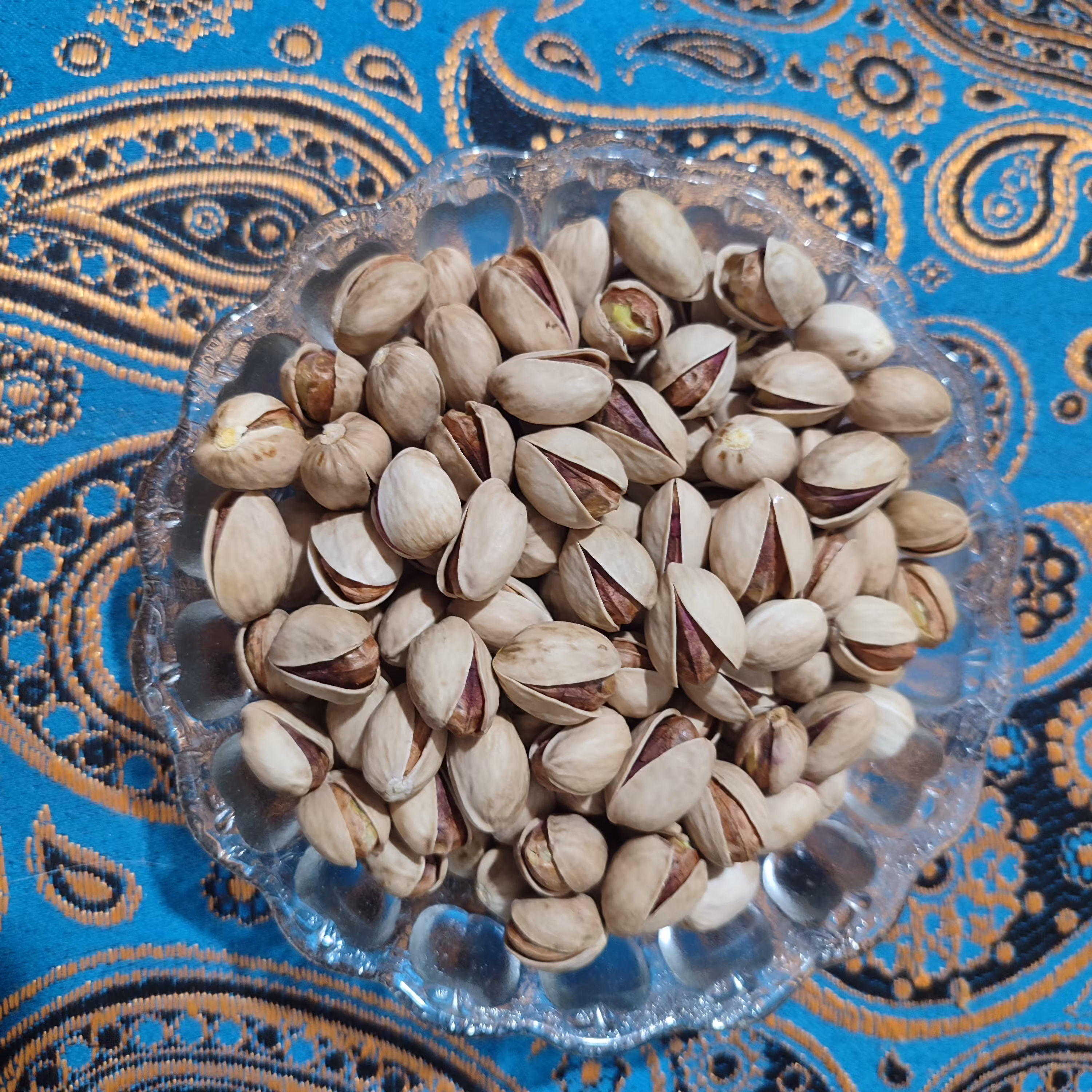 پسته فندقی درشت مهر 1402 (ارسال رایگان)