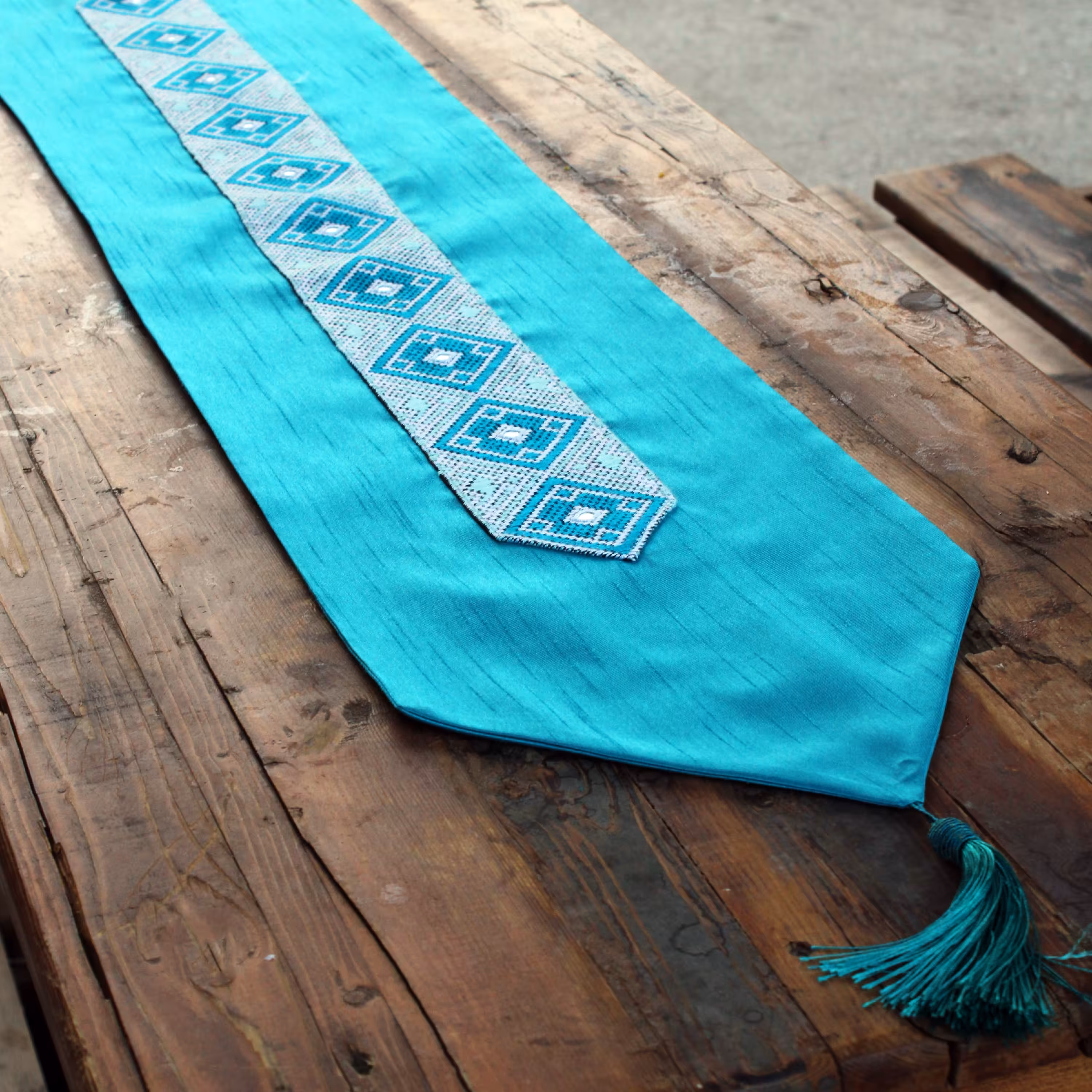 رانر آینه دوزی آبی 