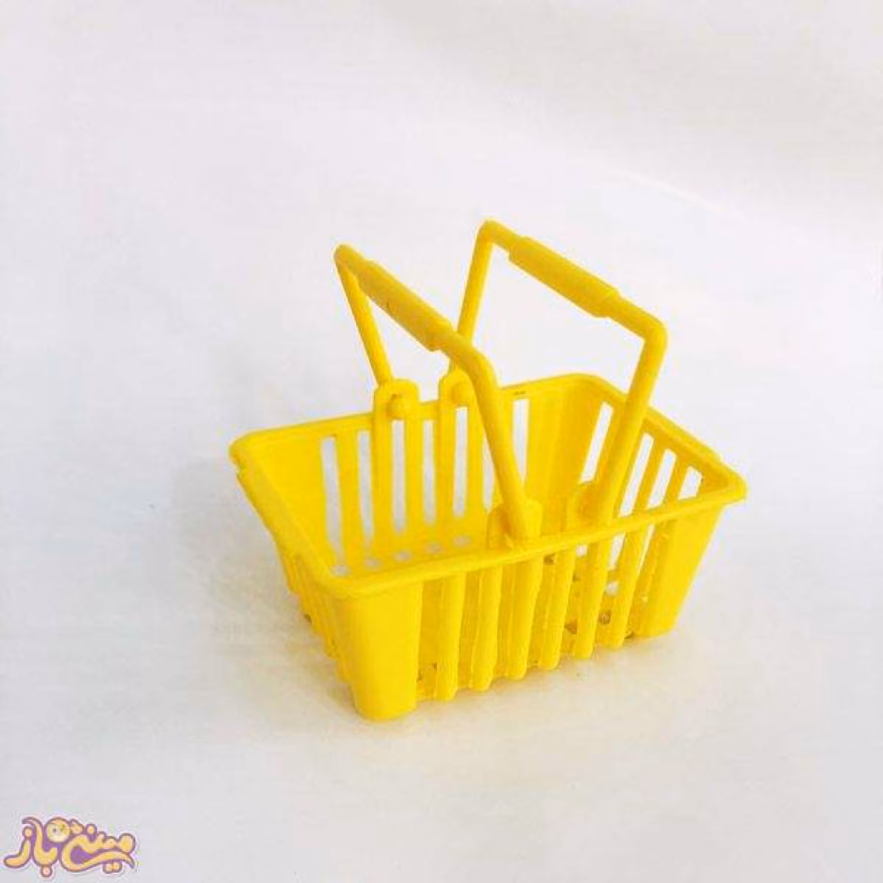 مینیاتوری سبد دسته دار زرد