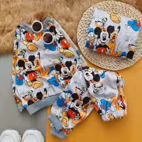 ست اسپرت بلوز و شلوار زیبا و پرفروش مخمل میکی گوفی  