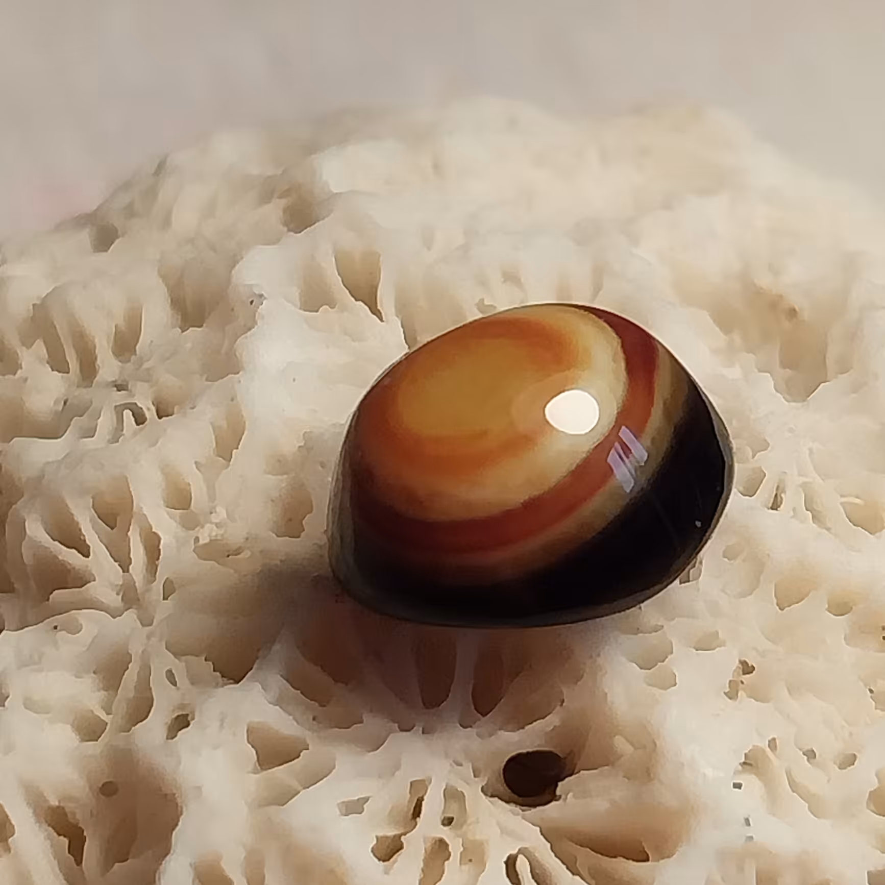 نگین عقیق باباقوری تک چشم 3پوست بینظیر