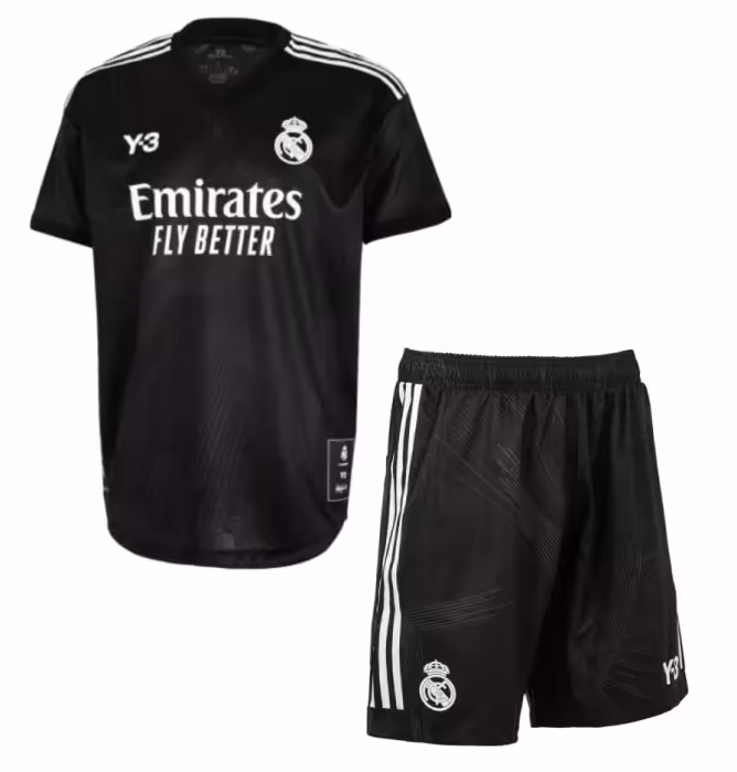 کیت چهارم رئال مادرید 2022