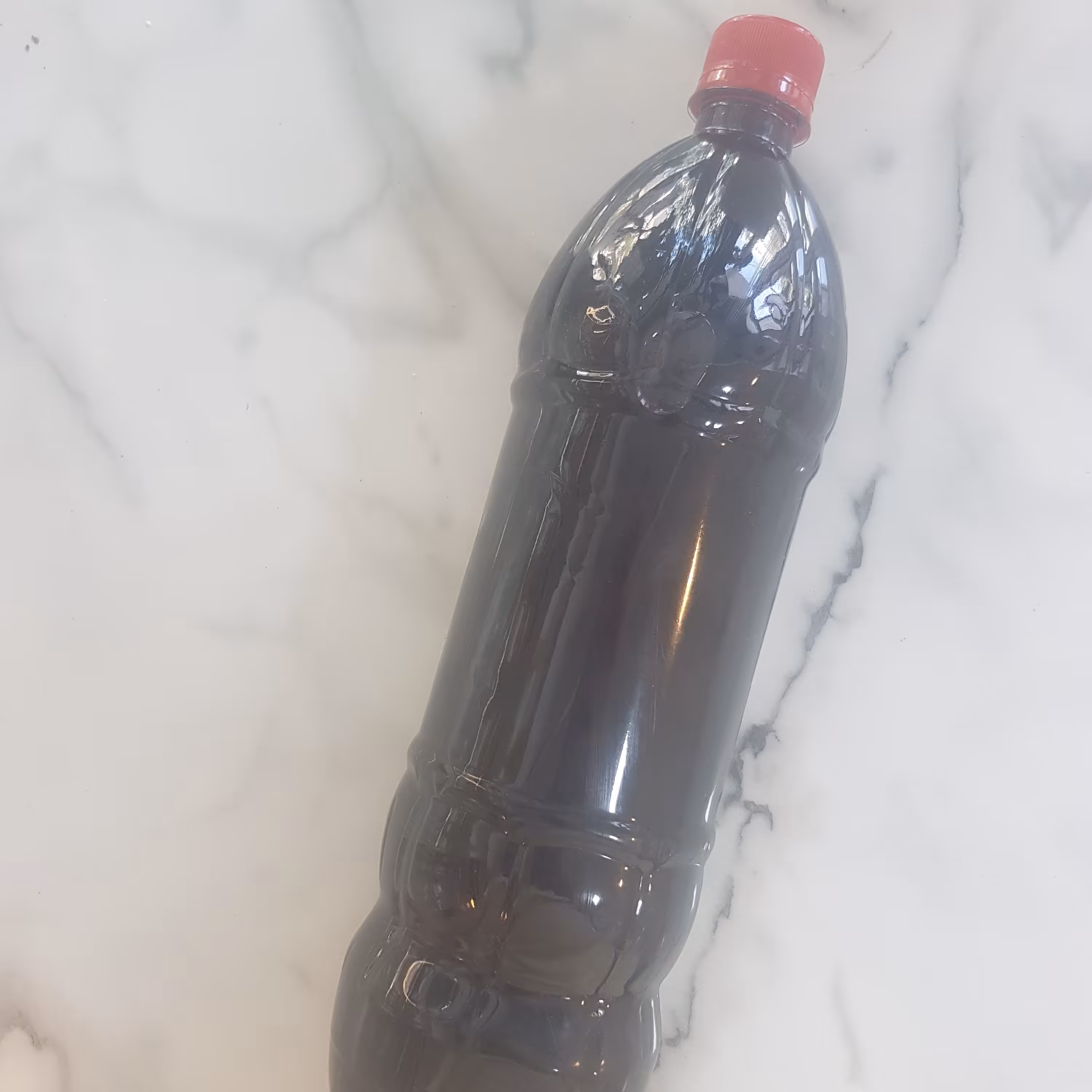 آب زرشک اعلا  فوق خوشمزه ترکیبات زرشک قرمز زرشک سیاه لذتی که حداقل یک بار باید چشید حجم 1.5 لیتر