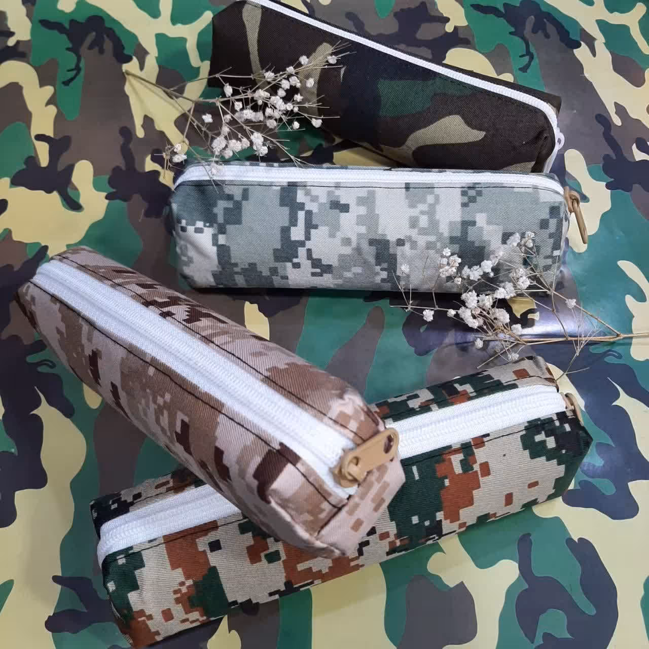 جامدادی پارچه ای طرح نظامی