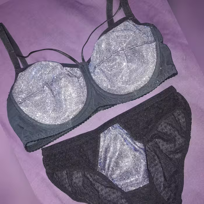 ست سوتین و شورت دیسکویی