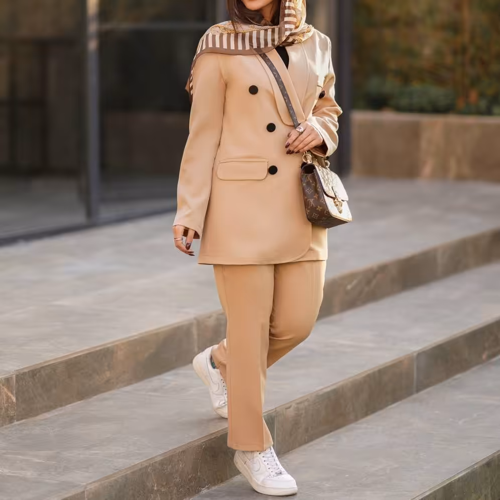 کت شلوار جنس مازراتی درجه یک در رنگبندی و سایز