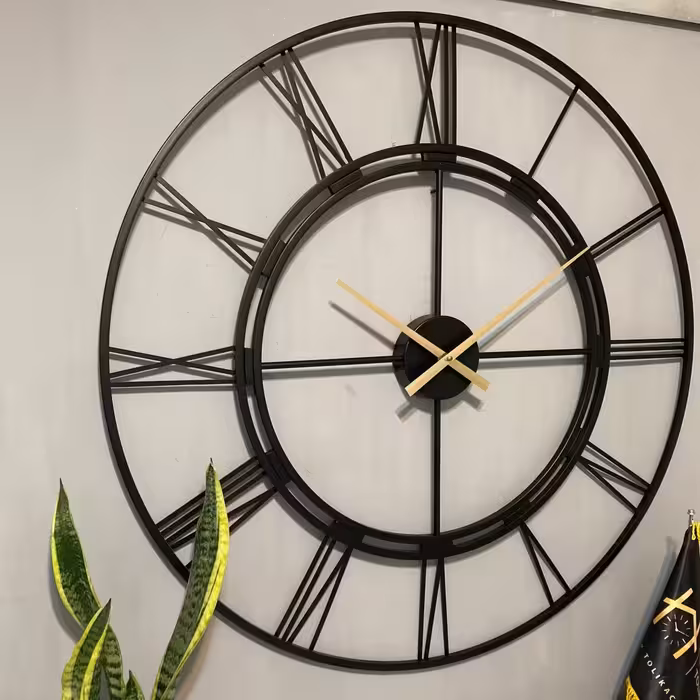 ساعت دیواری فلزی  مشکی طرح خورشیدی قطر 80 سانتی تولیکا