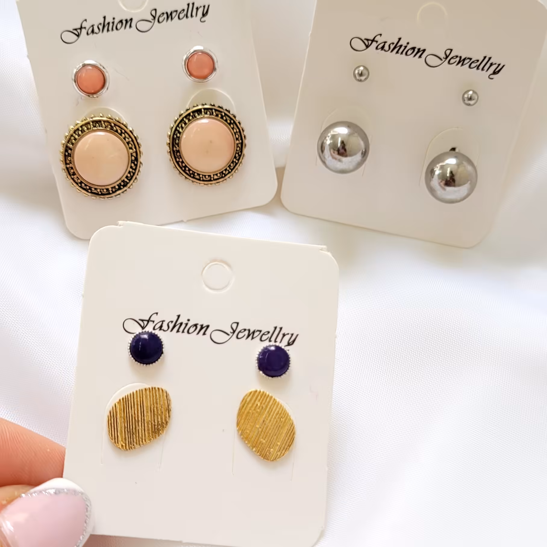 پک گوشواره شش جفتی متنوع استیل طرح طلا و رنگی