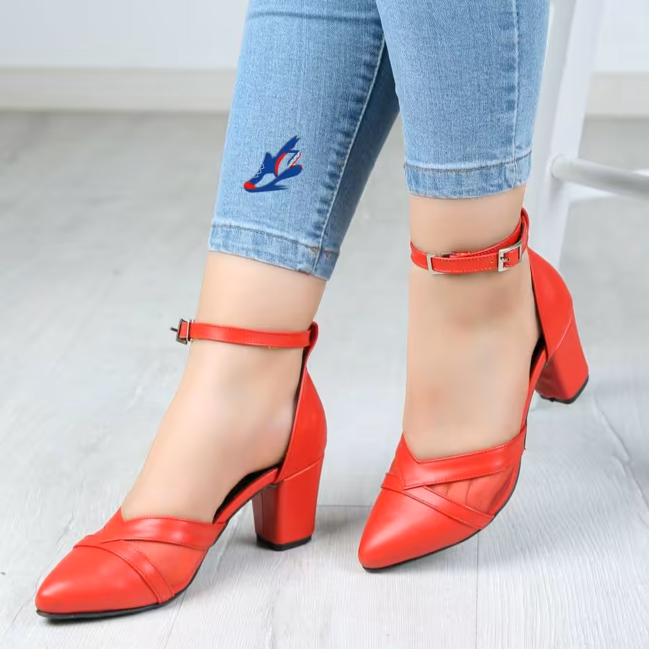 مجلسی
مجلسی توری  
قالب استاندارد
زیره دافوس 
پاشنه 7 سانت
چرم دولایه اصل
