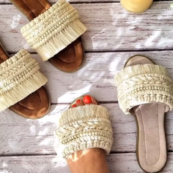 صندل مکرومه با مروارید دوزی