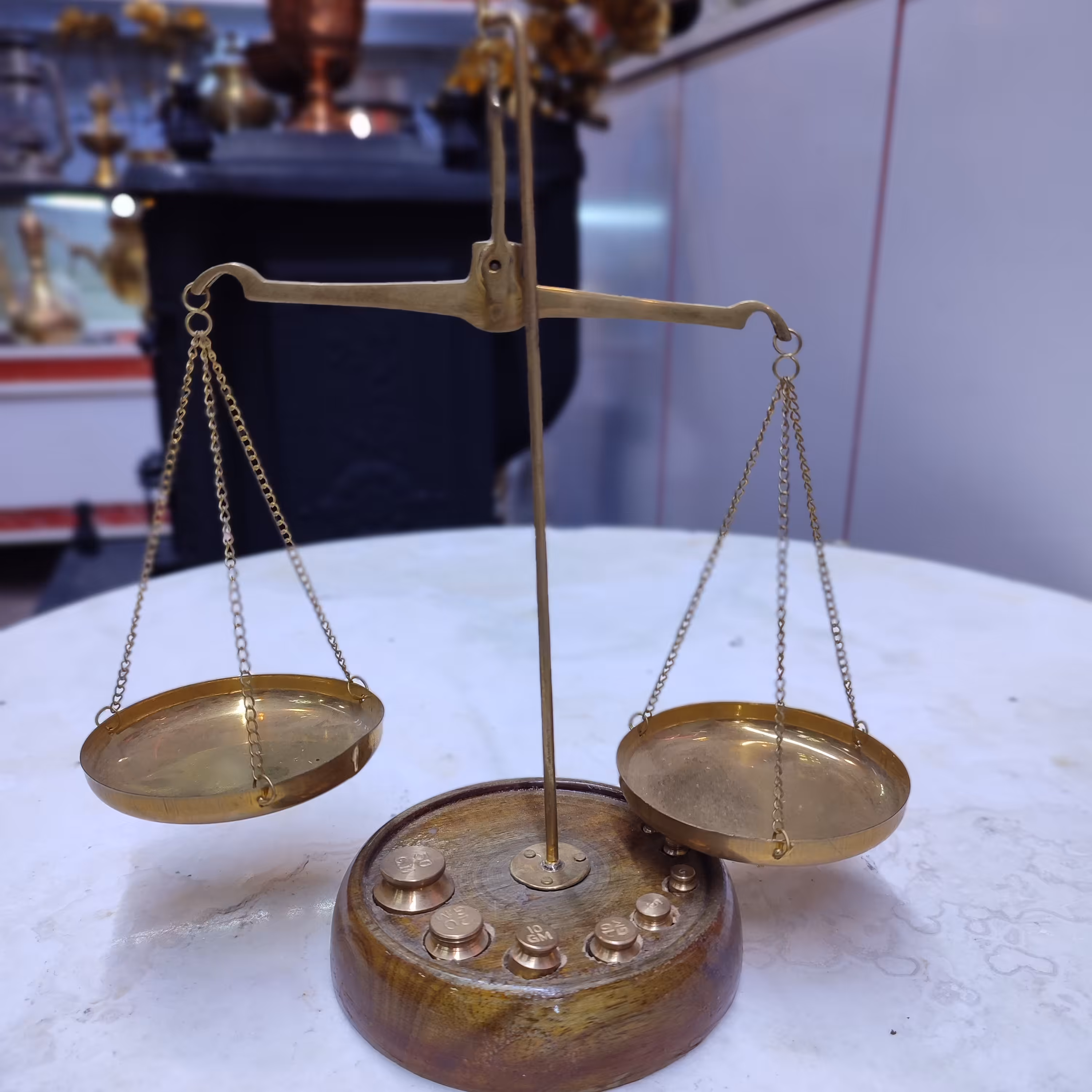 ترازو دکوری