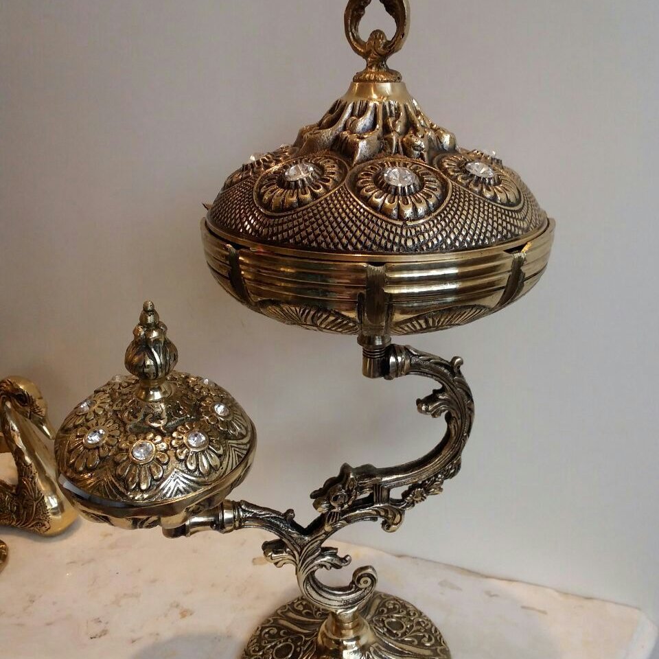 شکلات خوری دوطبقه برنز