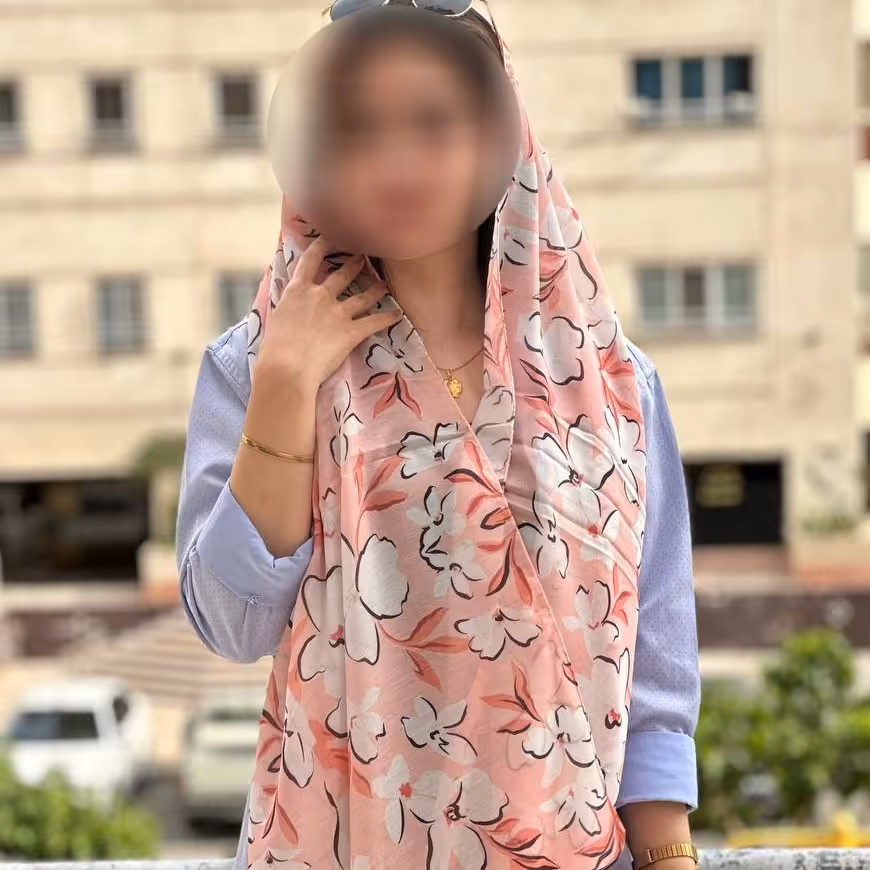 شال طرح گل زمینه گلبهی نخی اعلا چهارفصل کیفیت درحد شال اورجینال