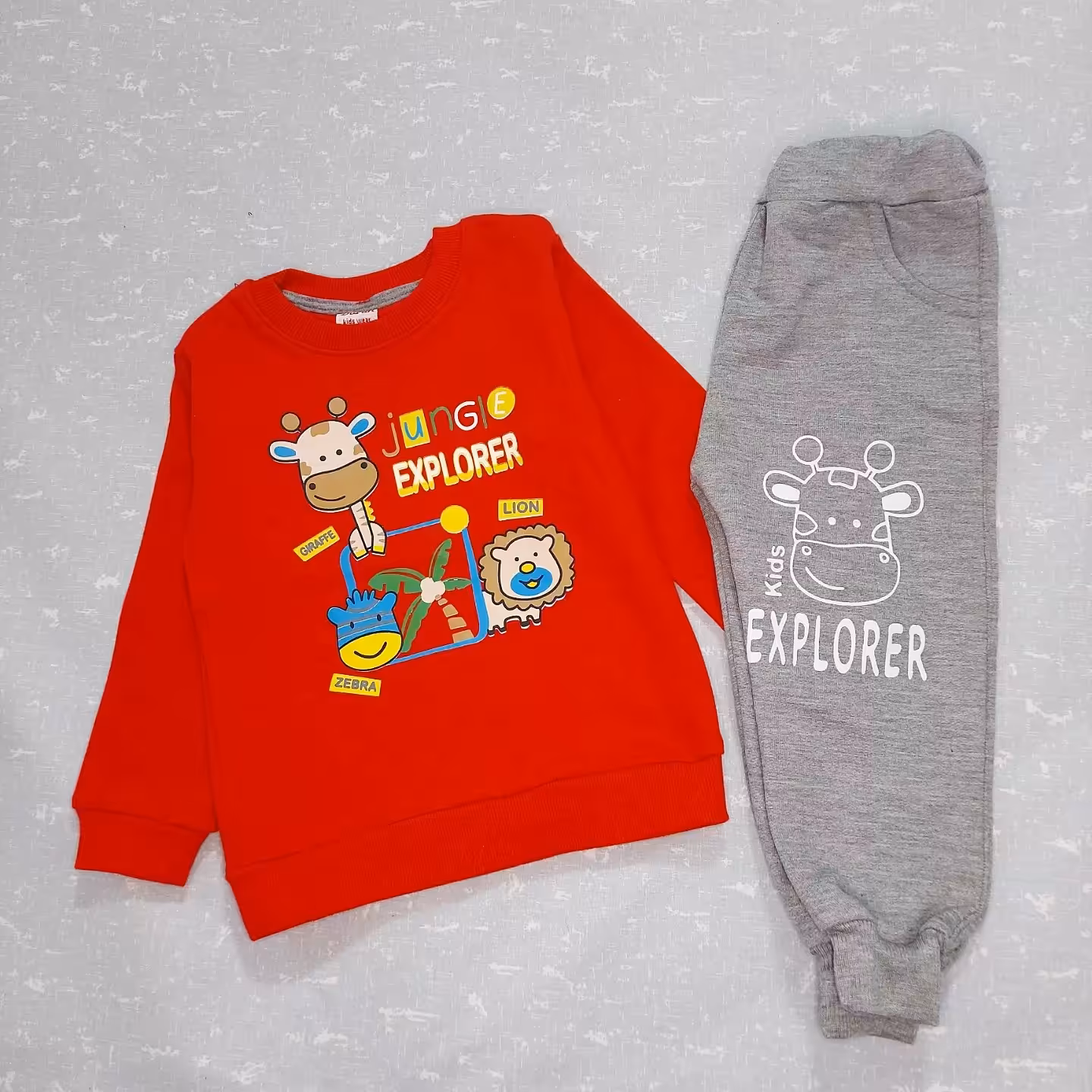 لباس بچه گانه بچگانه ی ست پسرانه لباس دخترانه ارسال رایگان ، حراج ست عیدانه بچگانه ، ست دو تیکه بچگانه ، بلوز شلوار 