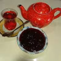 مربای تمشک ارگانیک یک کیلویی با تمشک های جنگلی مازندران خوش طعم و خوش عطر