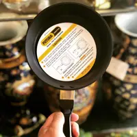 تابه چدن گرانیت تک دسته. سایز18. مارک فیوچرا