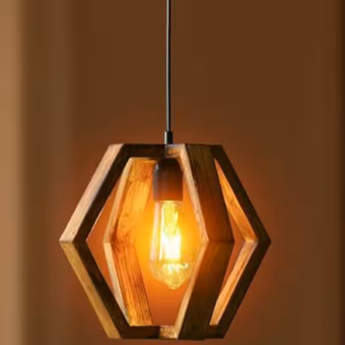 لوسترهای چوبی و بسیار زیبا و دلنشین با قیمت عالی ابعاد سطح مقطع چوب 2x1سانتیمتر می باشد