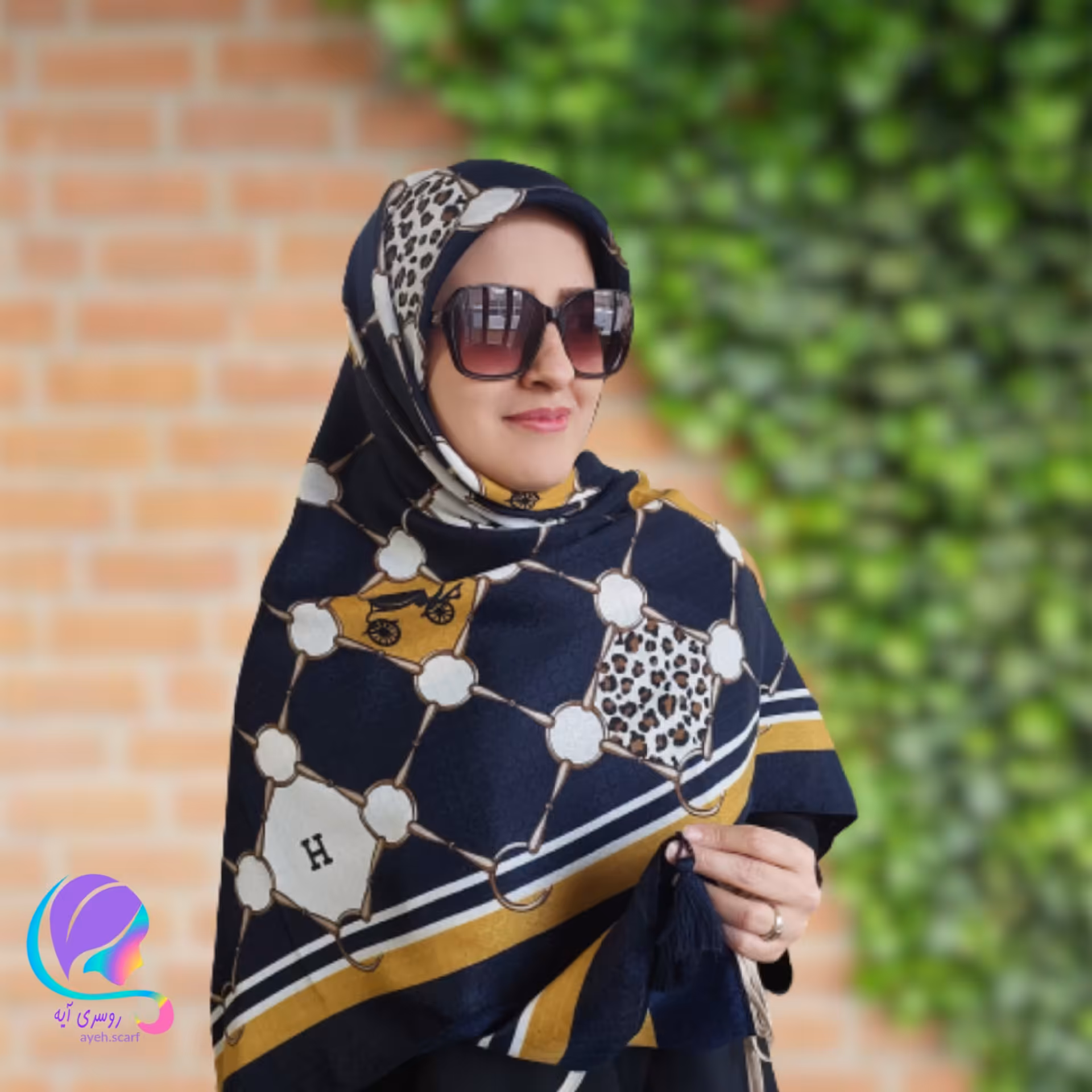 روسری سورمه ای خردلی چهار فصل 