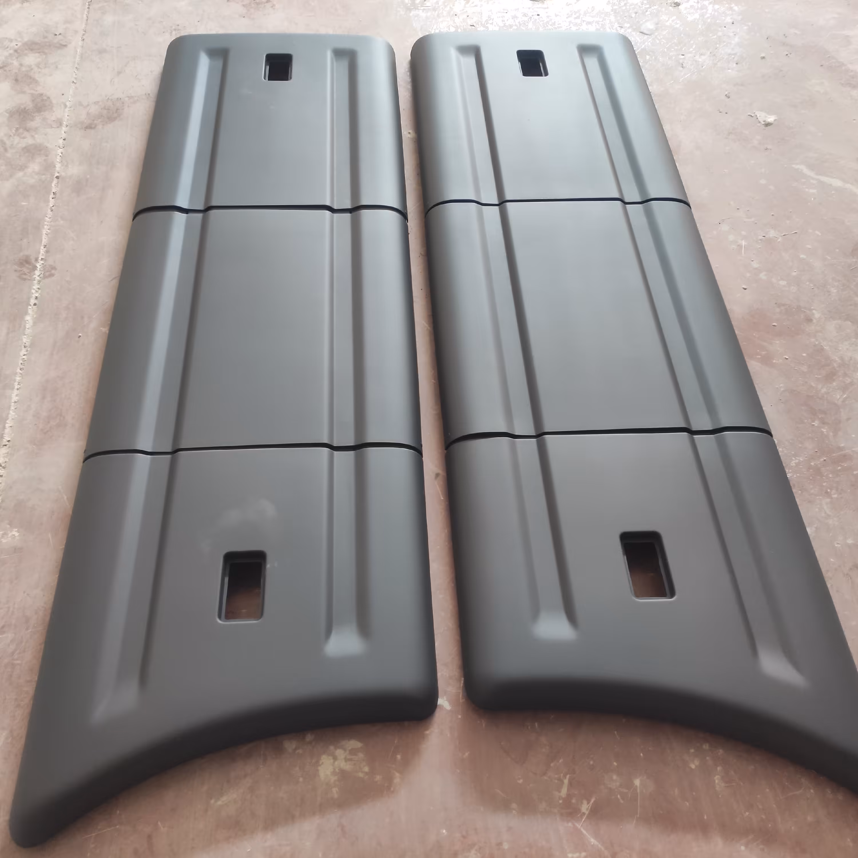 فلاپ (کایت) 3 تکه بغل اسکانیا 380 و 400  ارسال با باربری پس کرایه 