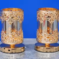 شمعدان  ارتفاع 20 رنگ طلایی فلزی 