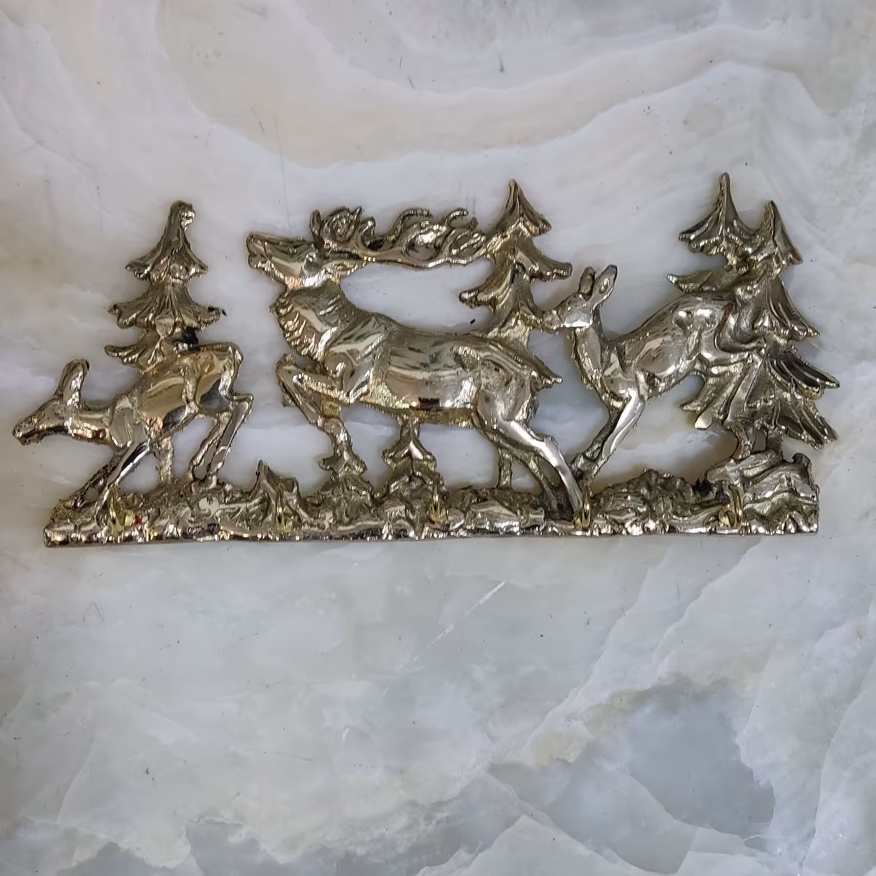 جاکلیدی گوزن برنز اصل زرد رنگ زیبا و جادار  دیجی جت 