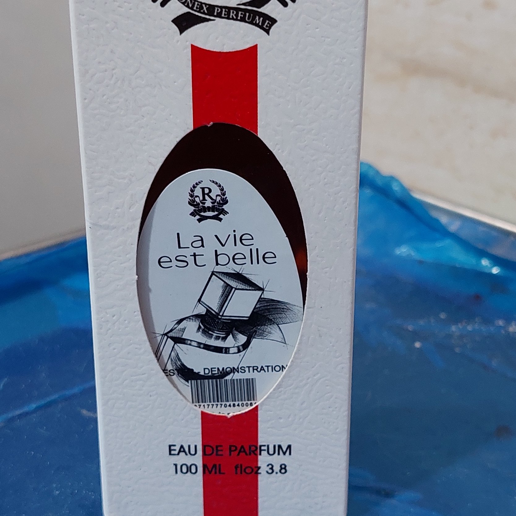 ادکلن lavie(100میل)