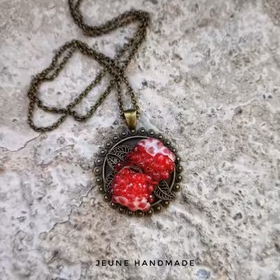 گردنبند انار شیرین