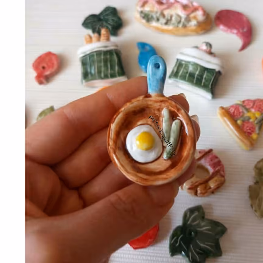 مگنت یخچال سرامیکی دستساز براق لعابدار پخته شده در کوره(پس کرایه) 