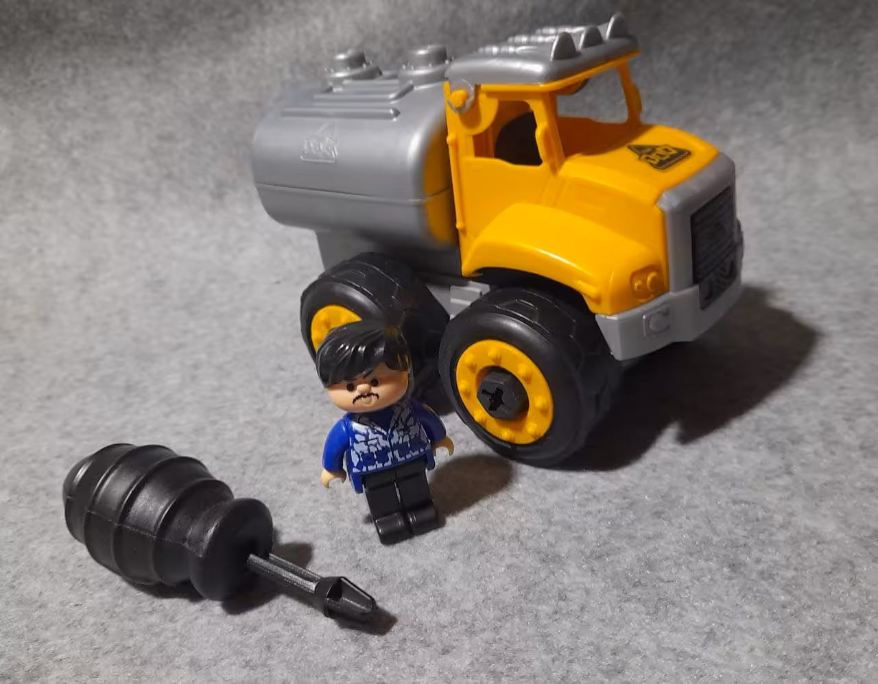 ساختنی تکتاز تانکر توری 1