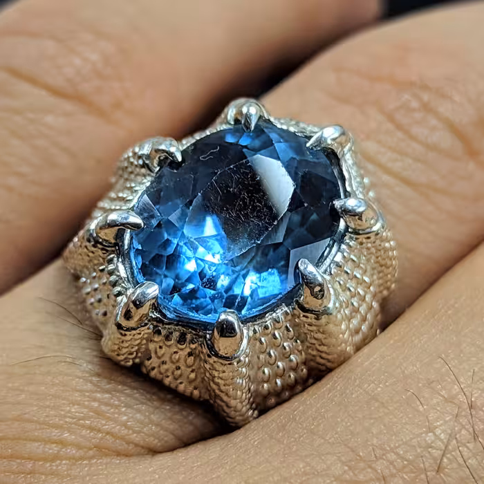 انگشتر  نقره با سنگ توپاز آبی 