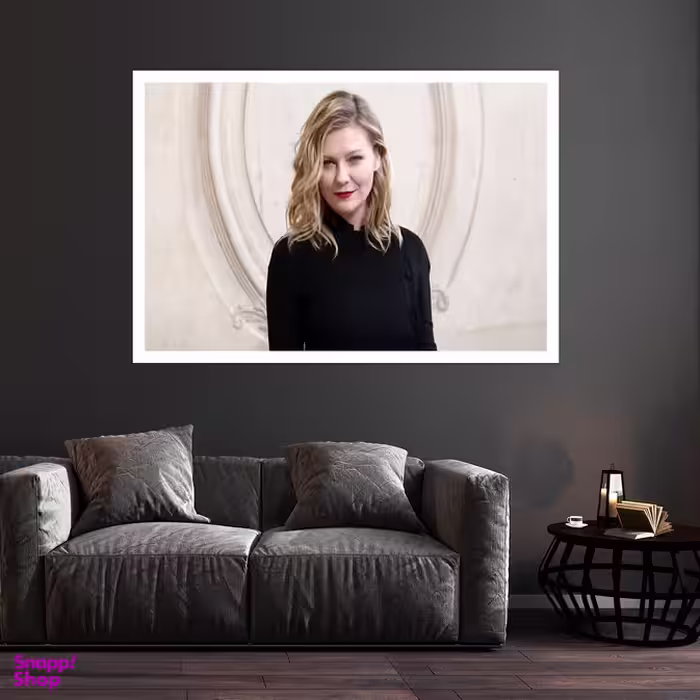 تابلو بکلیت طرح مشاهیر سینمای جهان کریستین دانست مدل قاب شاسی W-s10071