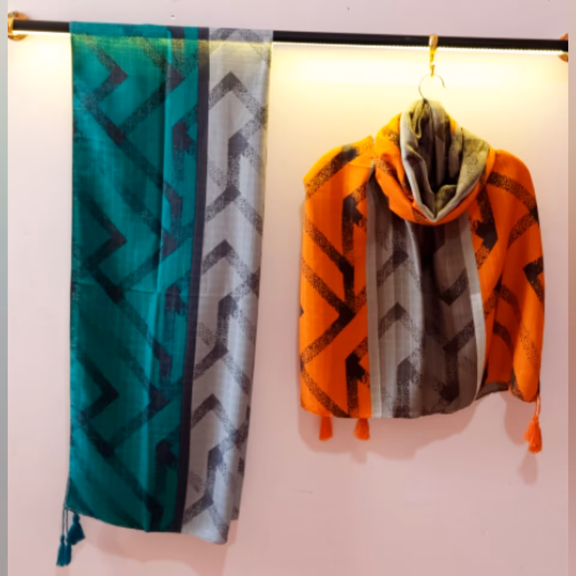 شال طرح دار پاییزه-رنگ سبز