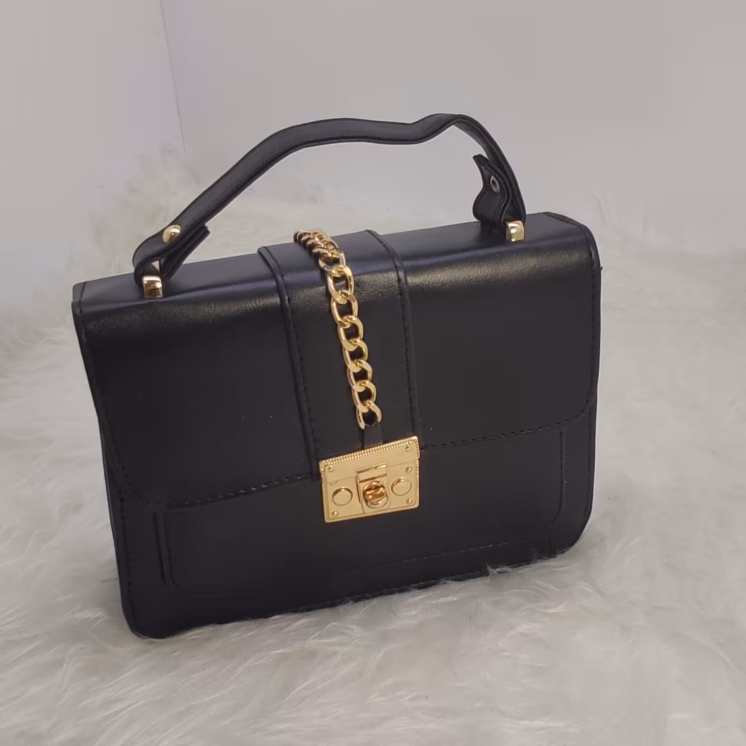 کیف پاسپورتی دوشی کمربند دار تک رنگ داری بند بند و دستی 