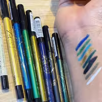 مداد چشم رنگی گلدن بری