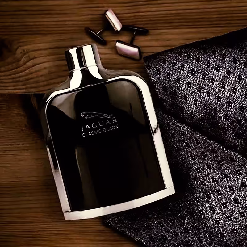 عطر  جگوار بلک (Classic Black) در حجم 30 میلی لیتر