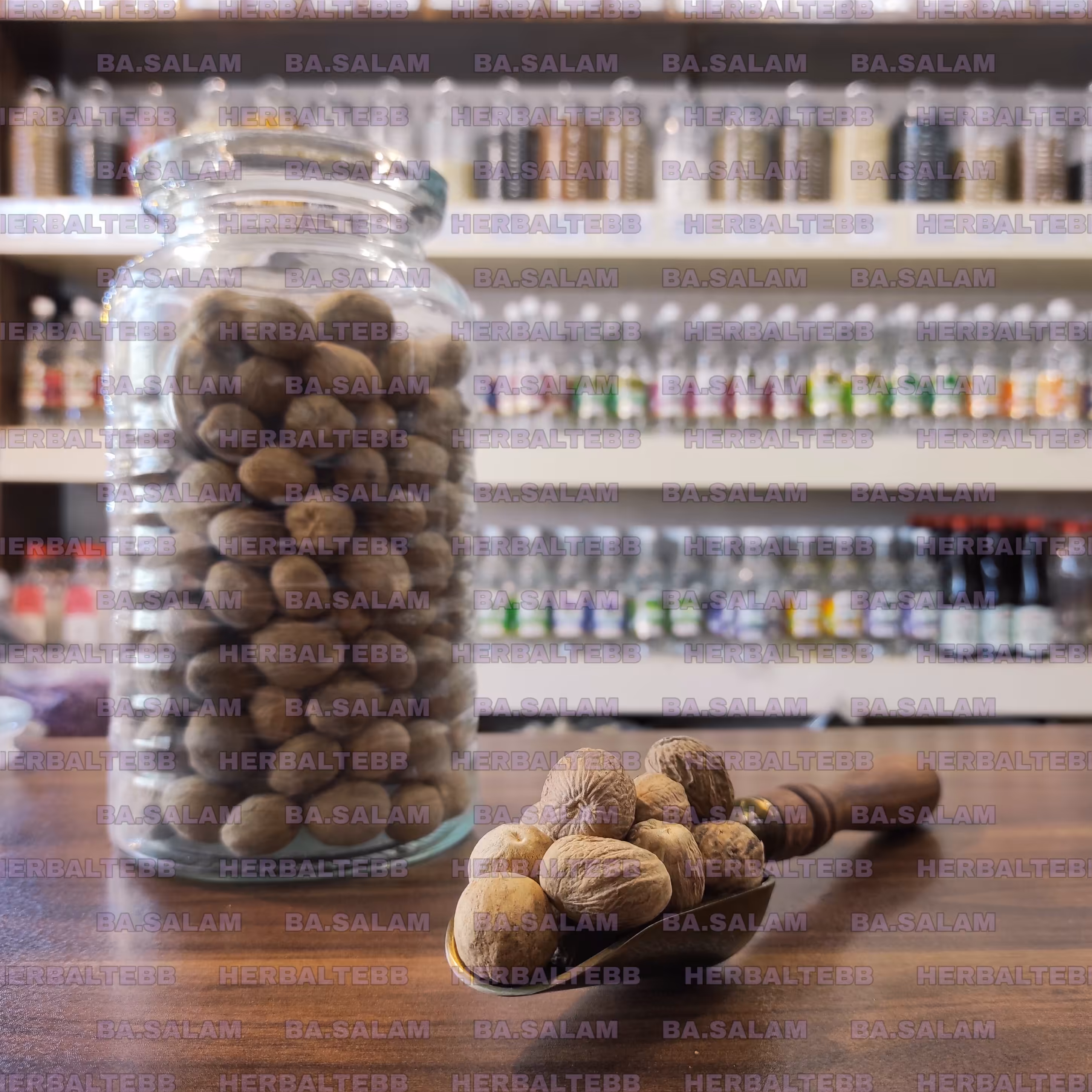 جوز هندی (فشار خون _ سم زدایی _ بیخوابی _ گوارش _ ضد التهاب)