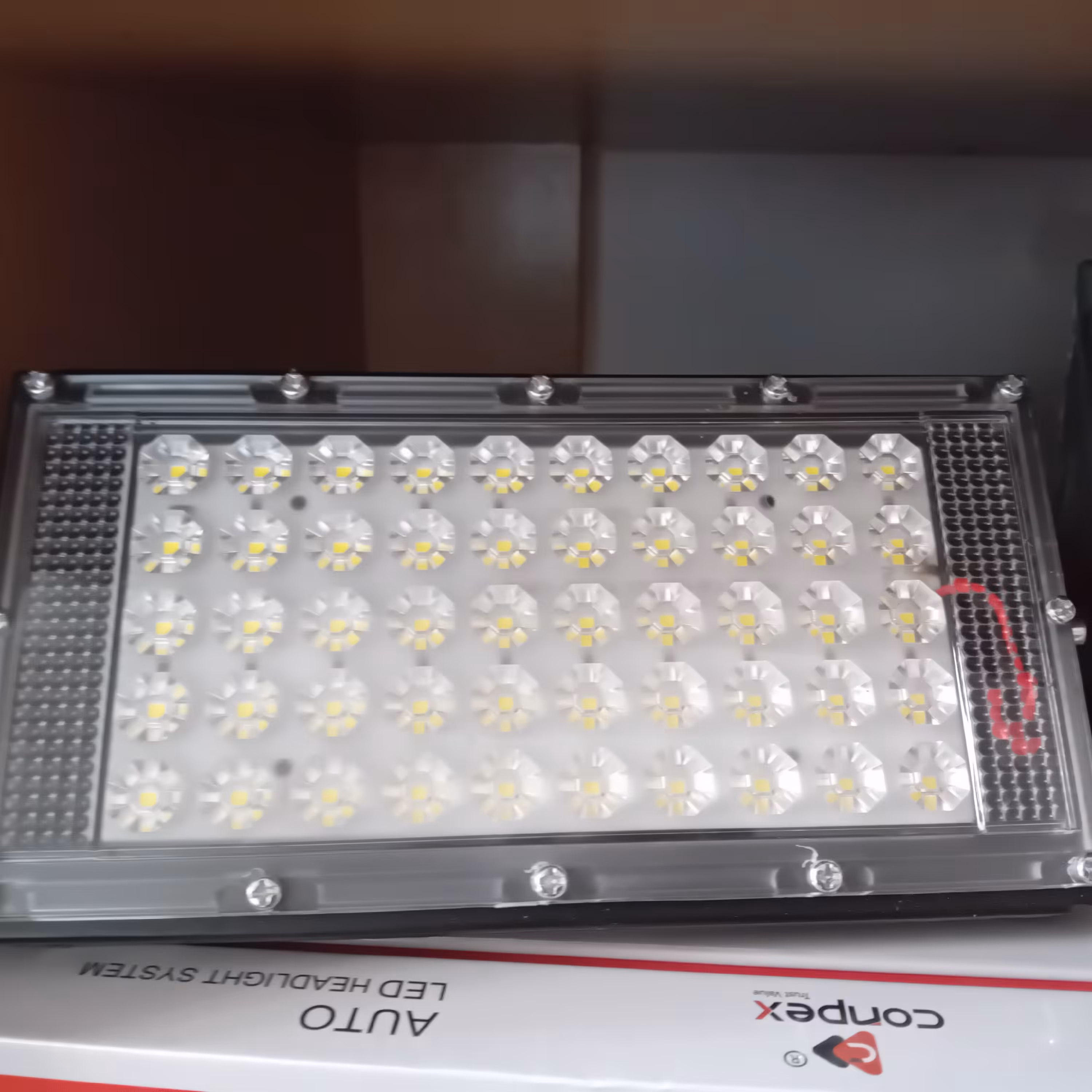 پرژکتور سیار  ال ای دی