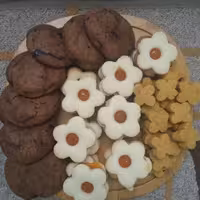 شیرینی مربایی.