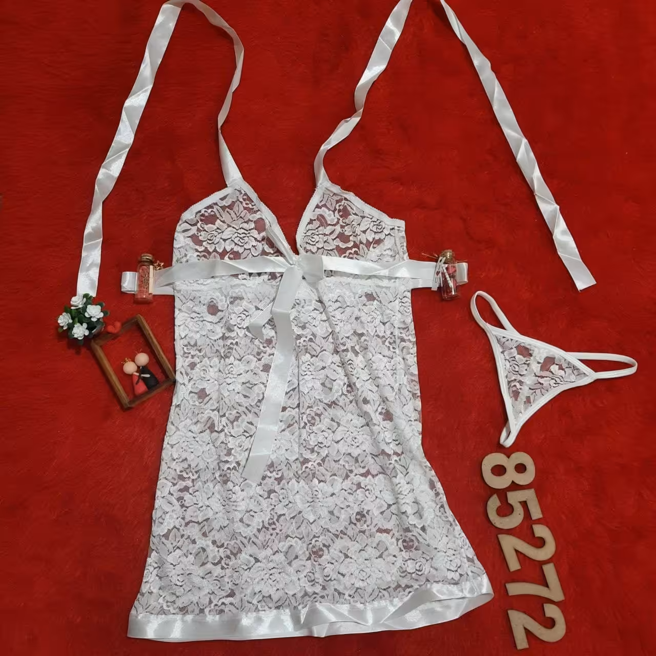 لباسخواب زنانه سفید به همراه شورت لامبادا مناسب سایز36تا 40